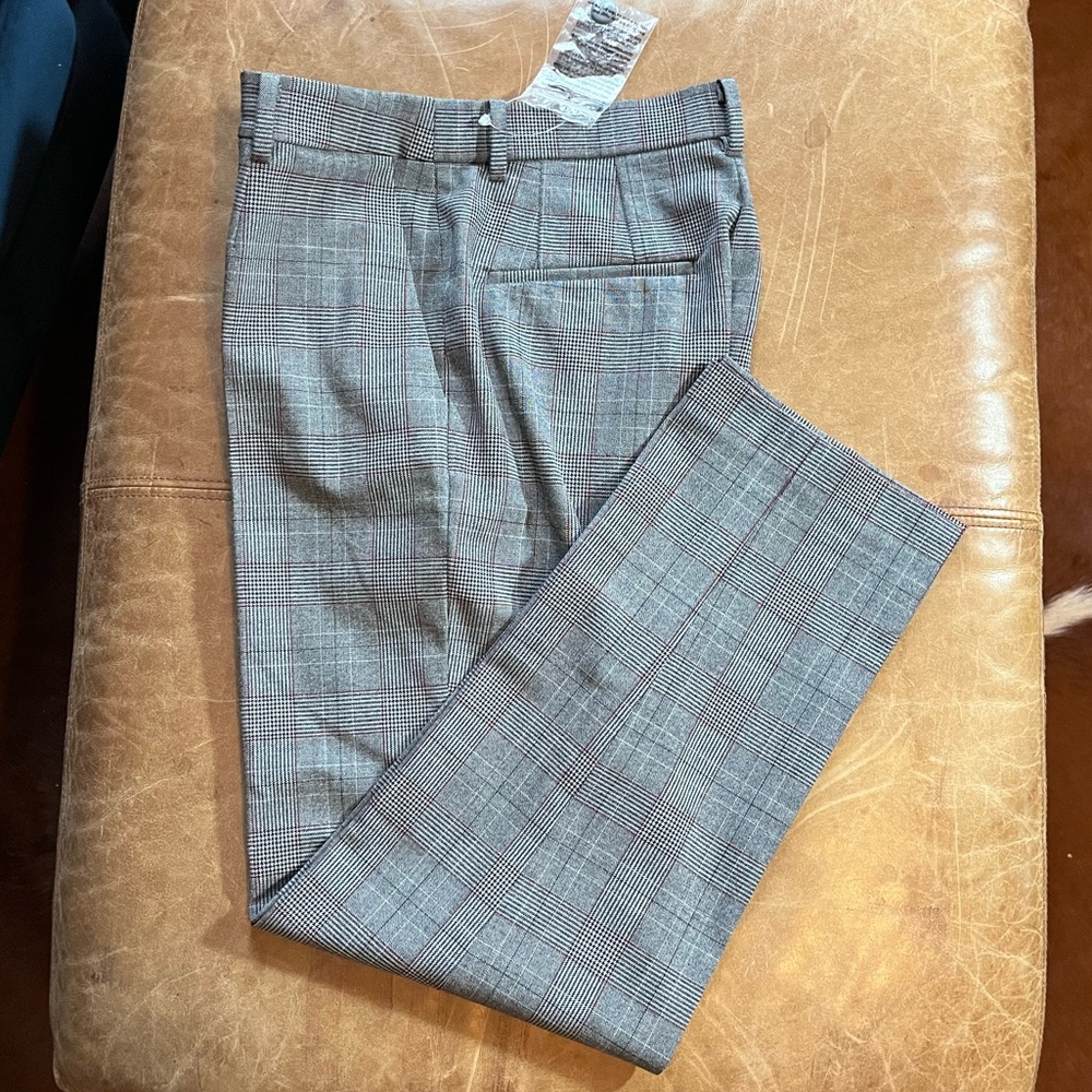 NWOT Uniqlo Smart Ankle Pants 2-way stretch